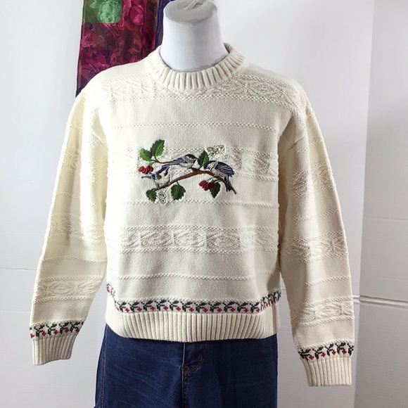 Cabela's Sweaters - Cabela’s Women 100% Cotton Sweater, Birds, Berries, Winter S